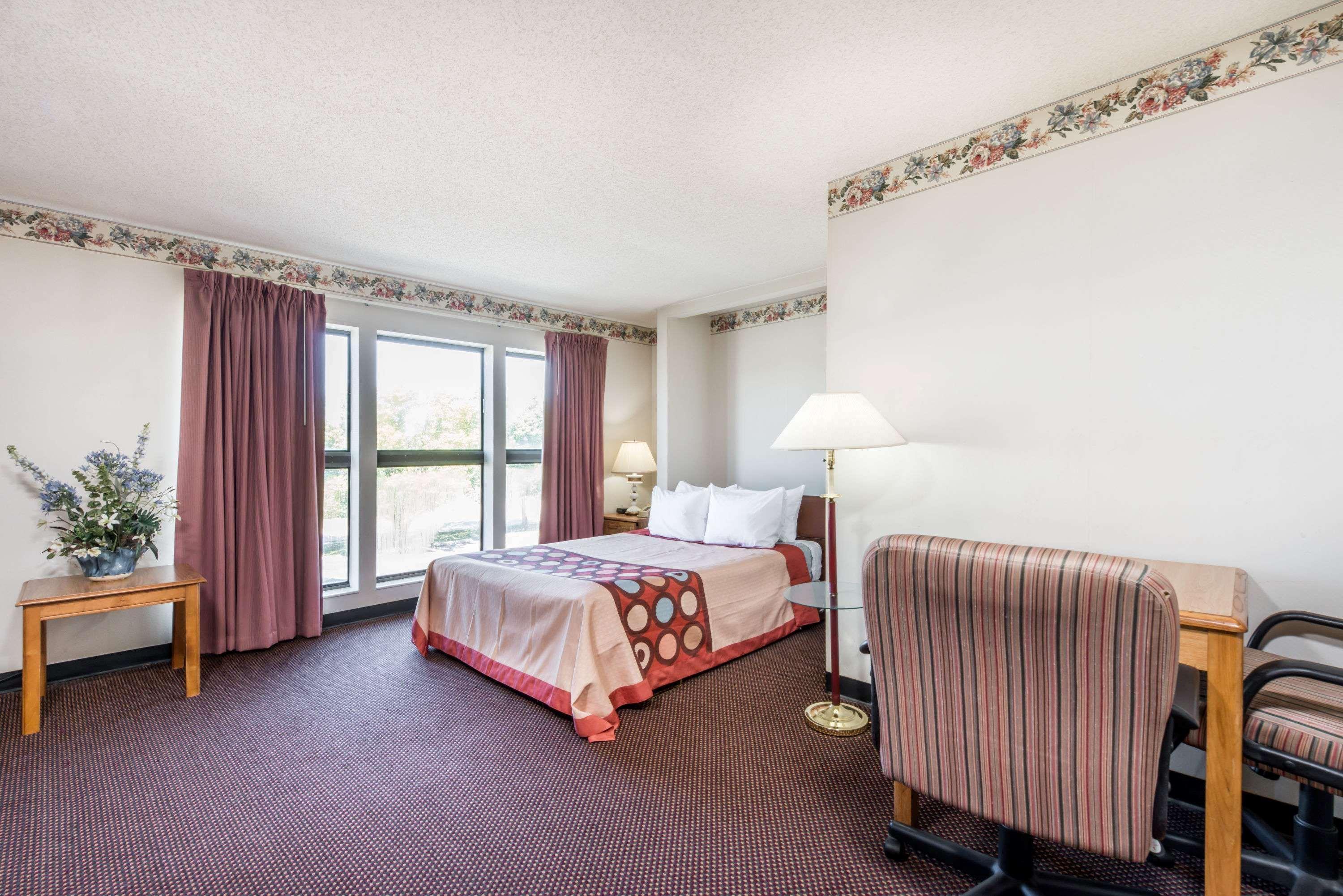 Super 8 By Wyndham Du Quoin Hotel Buitenkant foto